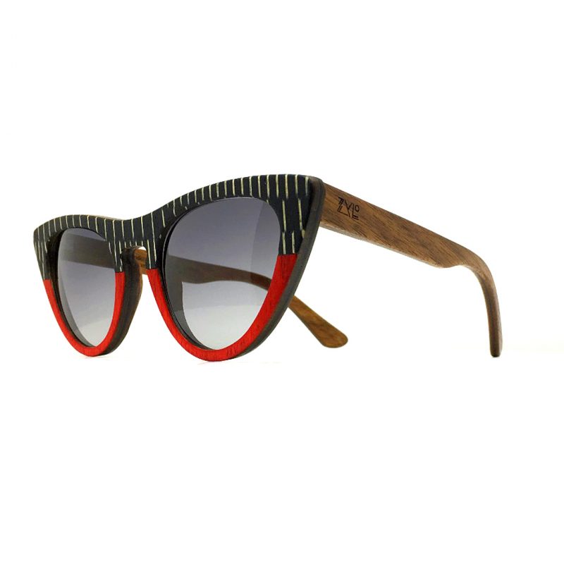 SAND in BLACK N’ RED